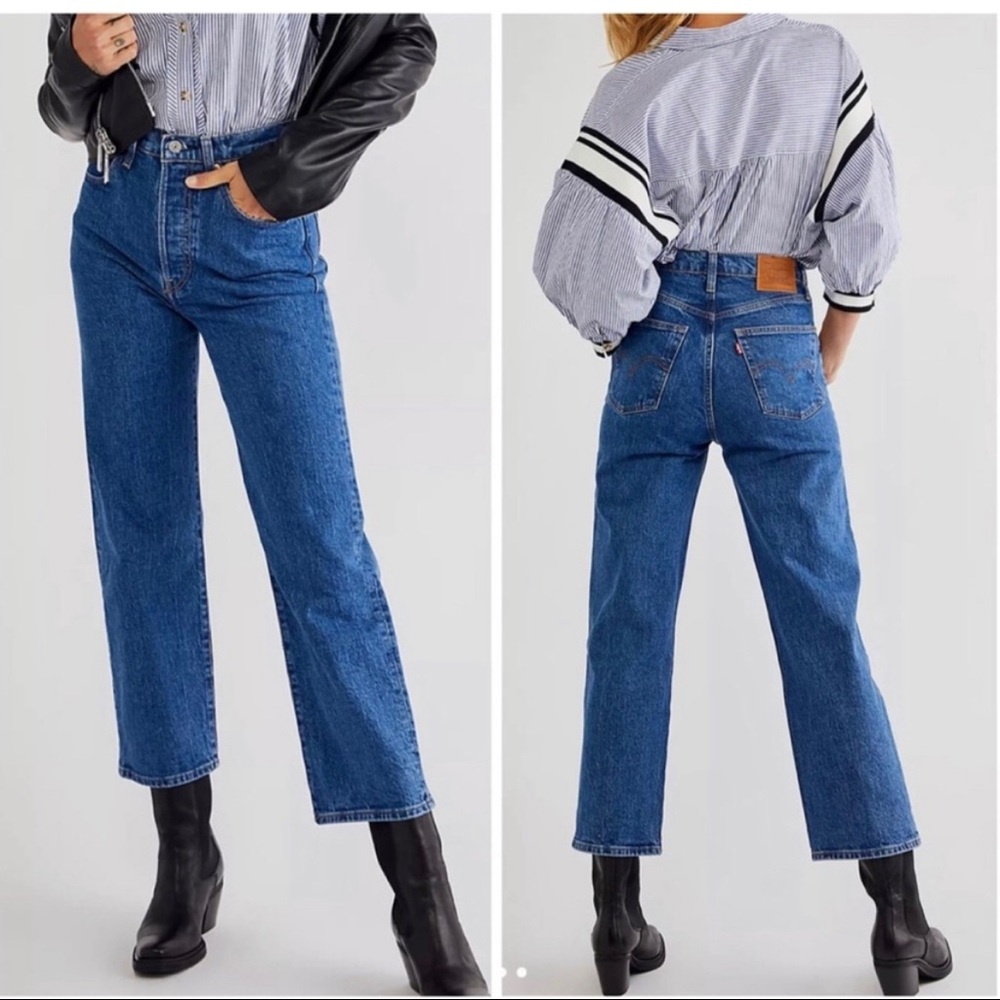 Levi's Ribcage Straight Ankle Jeans